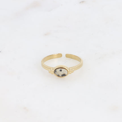 Bague - pierre naturelle ovale et 3 grains