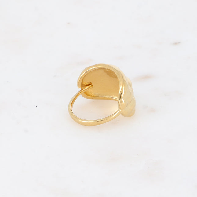 Bague - forme bombée et quadrillée