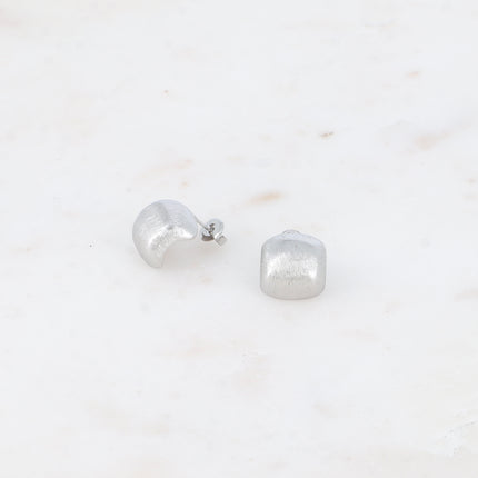 Boucles Noelle - carré bombé effet brossé mat