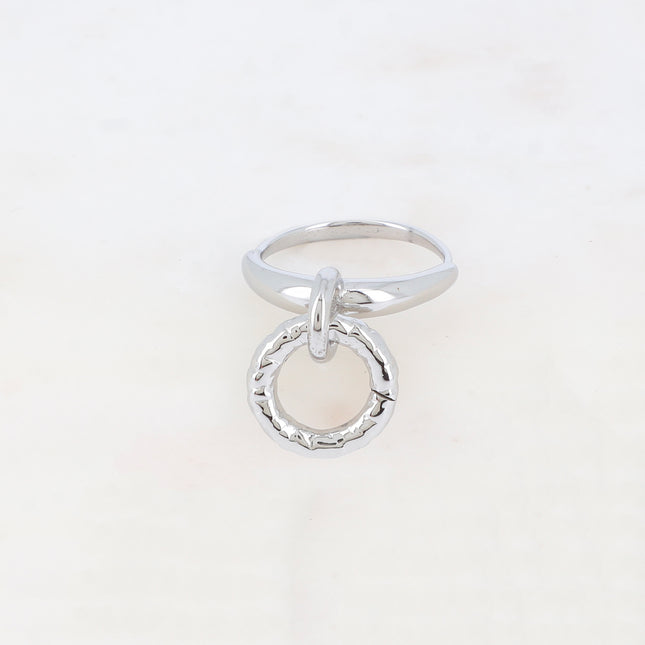 Bague pampille - anneau rond martelé