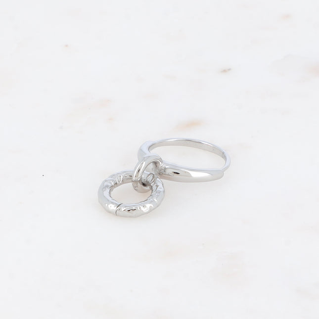 Bague pampille - anneau rond martelé