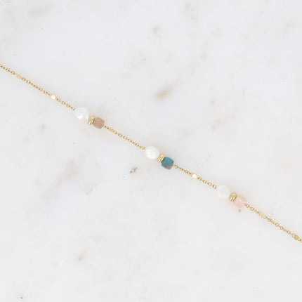 Bracelet - maille forçat alternée aplatie, perles d'eau douce et pierres naturelles