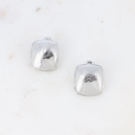 Chip earrings - domed square with graphic lines