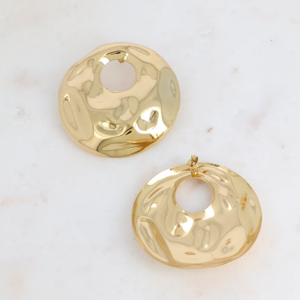 Boucles puces Macchiato - grande pièce ronde bombée martelé avec rond ajouré 64mm