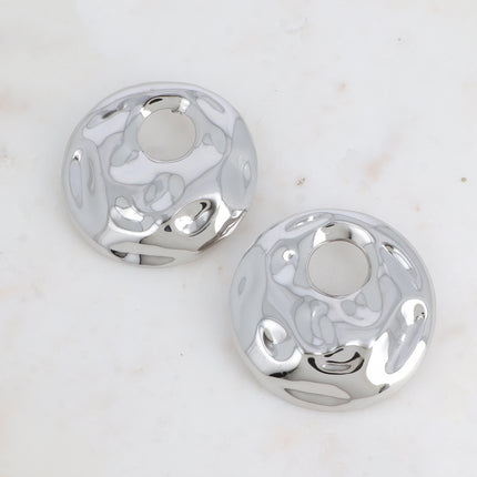 Boucles puces Macchiato - grande pièce ronde bombée martelé avec rond ajouré 64mm
