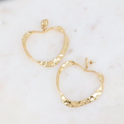 Dangle earrings - 2 pieces, hammered piece and large twisted heart ring