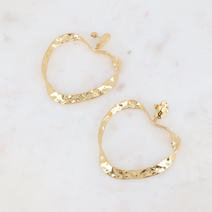 Dangle earrings - 2 pieces, hammered piece and large twisted heart ring