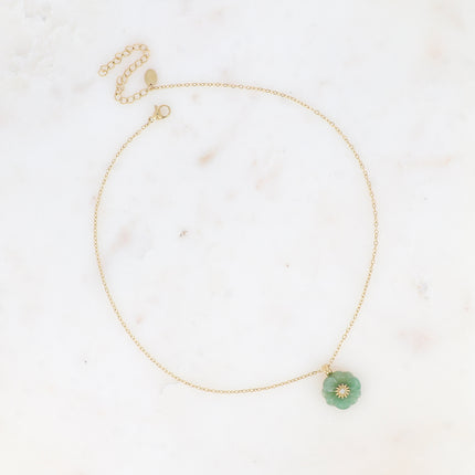 Collier - fleur en pierre naturelle et oxyde de zirconium