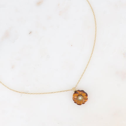 Collier - fleur en pierre naturelle et oxyde de zirconium