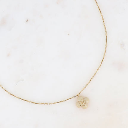 Collier - chaîne avec émail, fleur émaillée