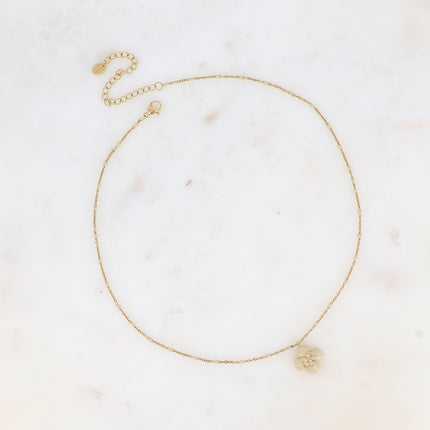 Collier - chaîne avec émail, fleur émaillée
