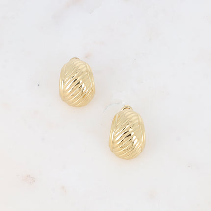 Stud earrings - grooved piece, curved oval