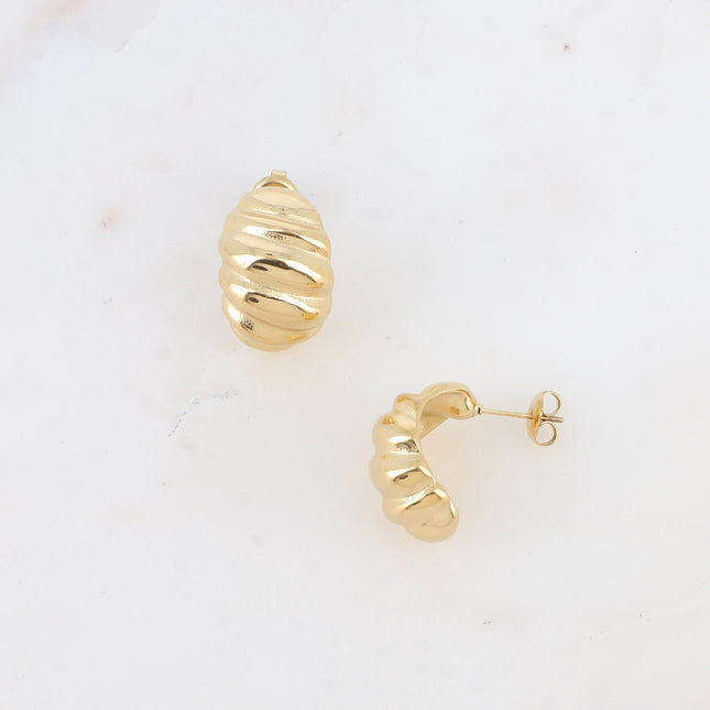 Boucles puces - pièce ovale incurvée, allures coquillage