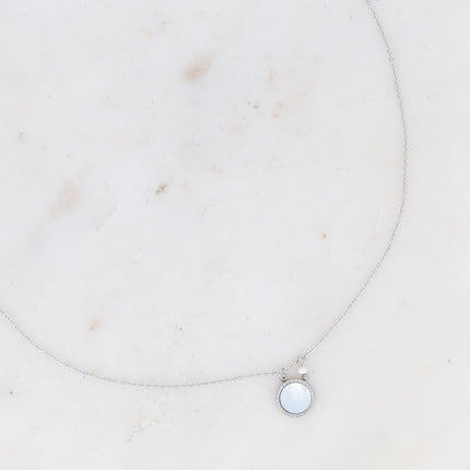 Collier Emllo - pendentif en pierre naturelle et perles d'eau douce
