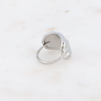 Bague - forme bombée et quadrillée