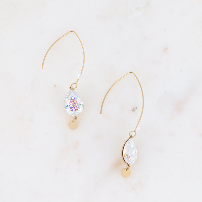 Boucles pendantes - long crochet orné de cristaux de Swarovski® goutte 10x14mm et toupie