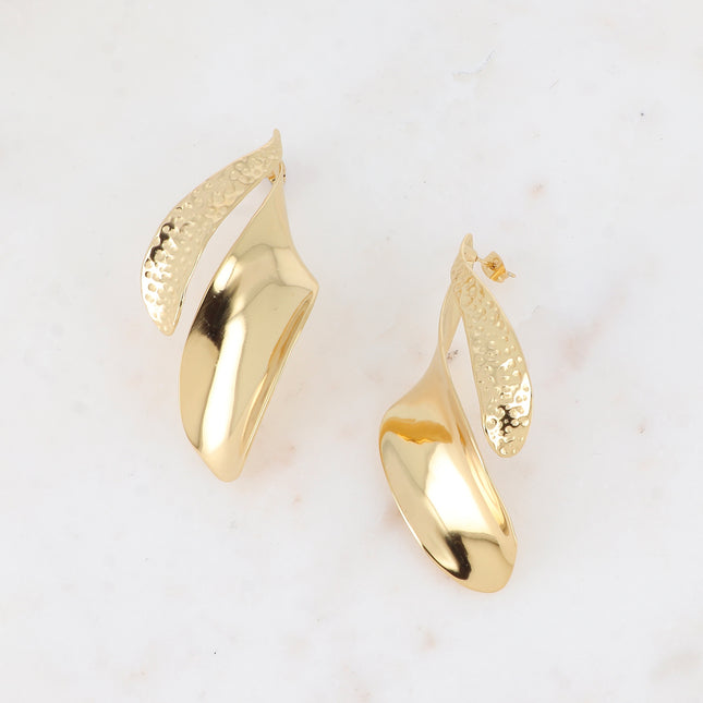 Stud earrings - large feather-style piece with engraved dots