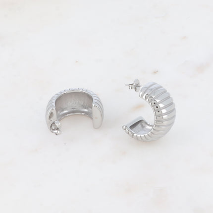 Hoop earrings - wide grooved ring 23x28mm