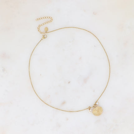 Collier Noa-Lis - pendentif coquillage texturé, perles d'eau douce et cristal rond
