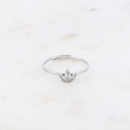 Bague fine - anneau martelé et 3 cristaux style diadème