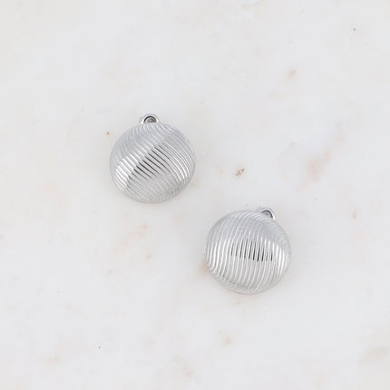Boucles puces - pièce ronde aux lignes ondulées gravées 25mm