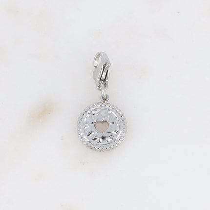 Charm Tini - médaillon rond martelé et coeur ajouré