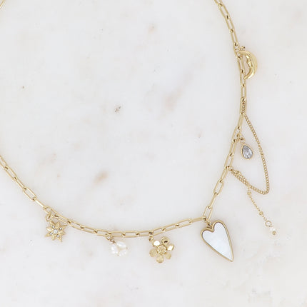 Collier - maille aux anneaux ovales avec breloques (coeur nacré, fleur, étoile, perles d'eau douce, lune, cristaux)