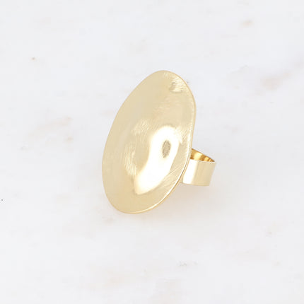 Freya ring - large wavy piece with a brushed effect