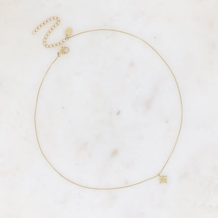 Collier - maille fine type serpent avec petit pendentif étoile