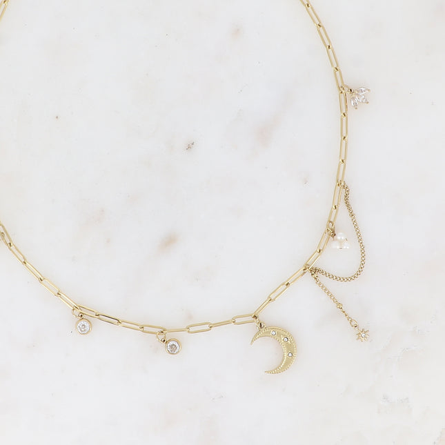 Collier - maille ovale avec breloques (lune, étoile, perles d'eau douce et cristaux)