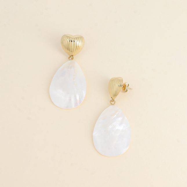 Boucles pendantes - coeur strié et goutte nacrée