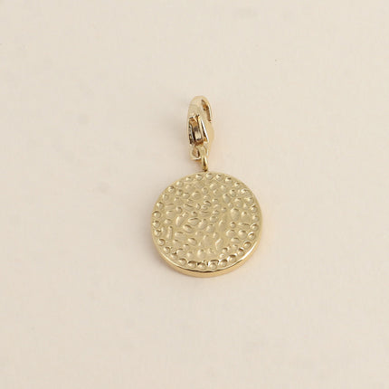 Charm - pièce ronde martelée