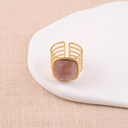 Bague large - 5 rangs martelés et pierre naturelle carrée