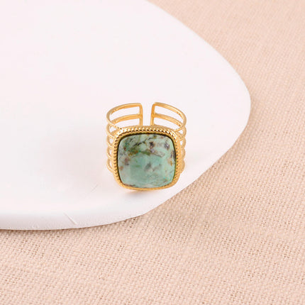Bague large - 5 rangs martelés et pierre naturelle carrée