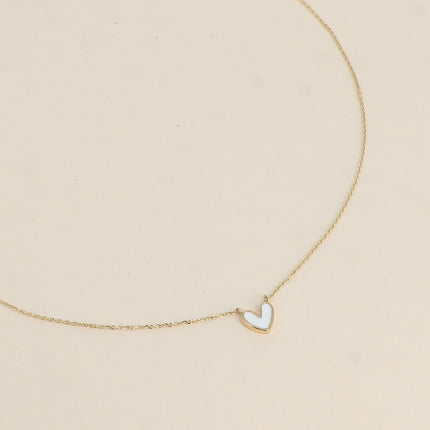 Collier - pendentif coeur en émail