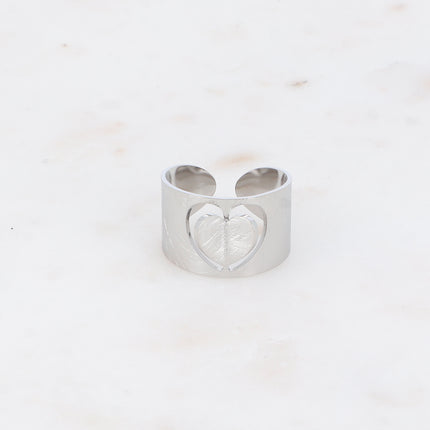Bague - anneau large effet brossé mat avec coeur ajouré