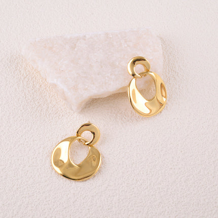 Boucles pendantes - double anneau ondulé