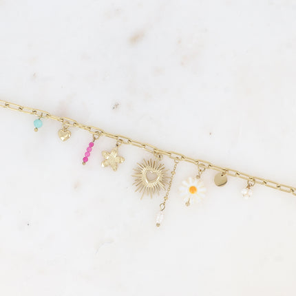 Bracelet Hermia - pierres naturelles, pendentif coeur scintillant ajouré, perles d'eau douce, fleurs