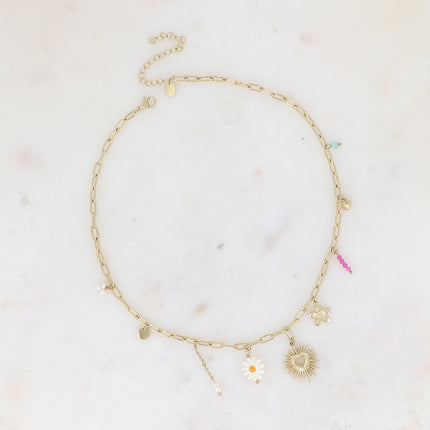 Collier Hermia - pierres naturelles, pendentif coeur scintillant ajouré, perles d'eau douce, fleurs