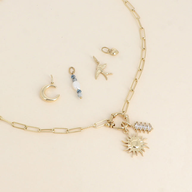 Cartelette CARPEDIEM Collier et 6 pendentifs (soleil et cristaux)