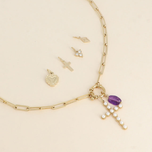 Cartelette CARPEDIEM Collier et 6 pendentifs (croix religieuse aux boules en résine nacrée et acétate coloré)