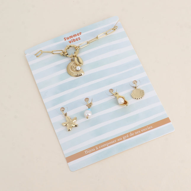 Cartelette SUMMER VIBES Bracelet et 6 pendentifs (coquillage et cauri)