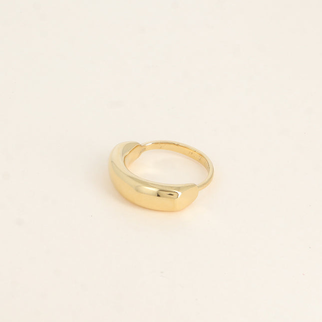 Ring - domed shape