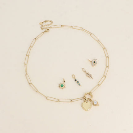 Cartelette WITH LOVE Collier et 6 pendentifs (coeur et cristal triangulaire)