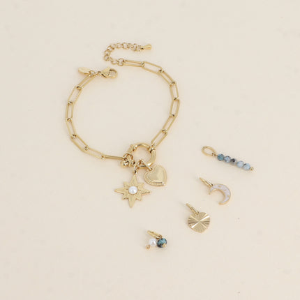Cartelette WITH LOVE Bracelet et 6 pendentifs (étoile avec boule de résine et coeur)