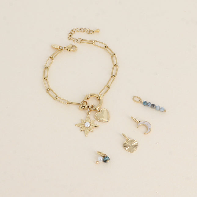 Cartelette WITH LOVE Bracelet et 6 pendentifs (étoile avec boule de résine et coeur)