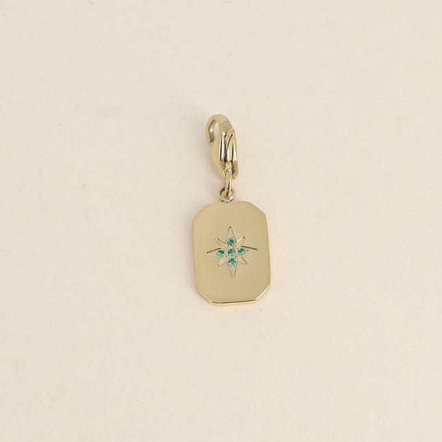 Charm - plaquette avec étoile en oxydes de zirconium