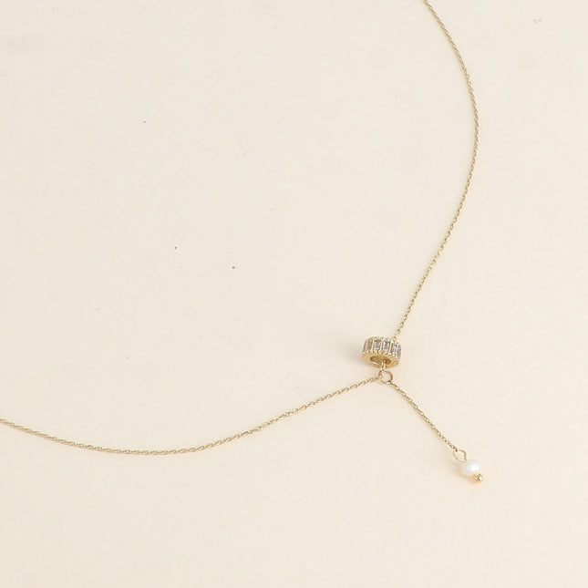 Y-shaped necklace - crystal ring, freshwater pearl