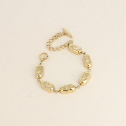 Bracelet Eryndis - maillons rectangulaires incurvés et martelés
