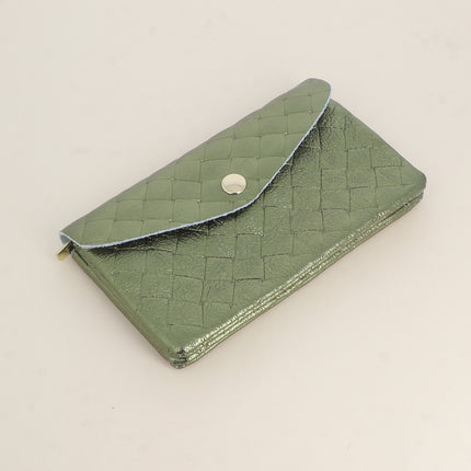 Pochette Barcelone - matelassé 1 bouton aimanté, 1 zip et 3 poches